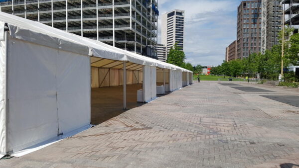 marquees for queueing